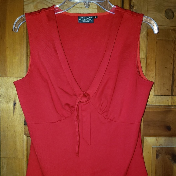 Voodoo Vixen Tops - Voodoo Vixen Red Top